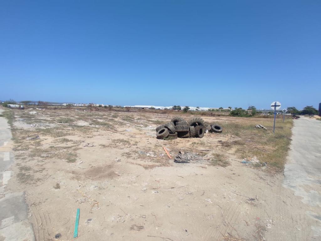 Lote en Circunvalar