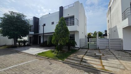 Casa en Villa Campestre