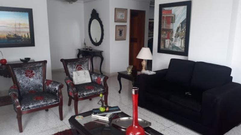 Apartamento en Altos de Riomar