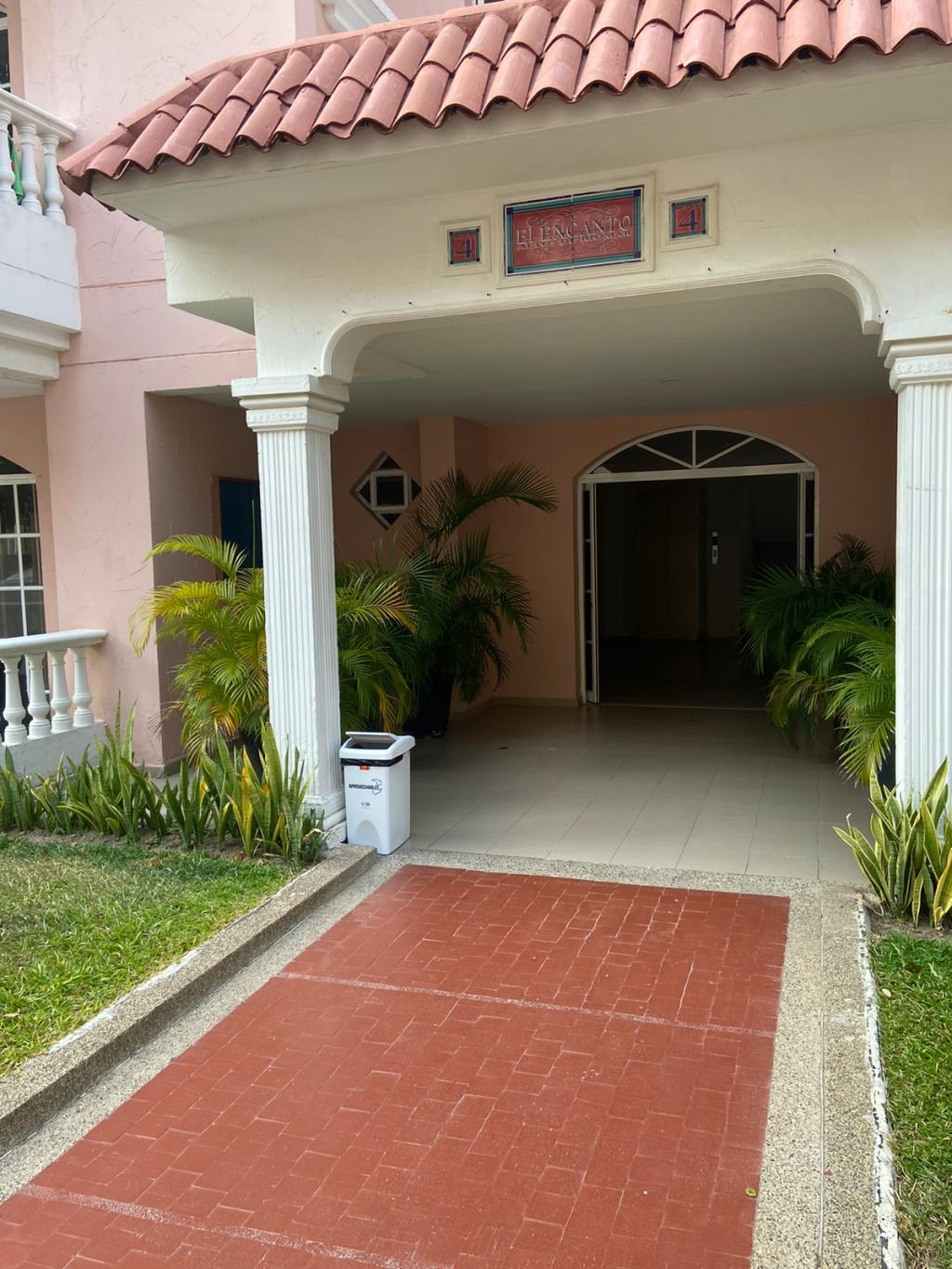 Apartamento en Altos De Riomar