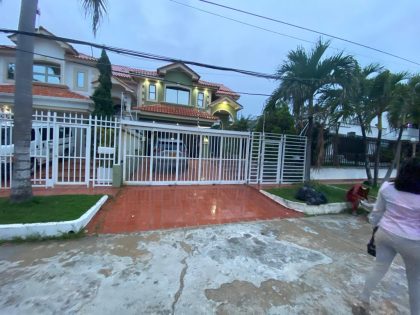 Casa en Villa Santos