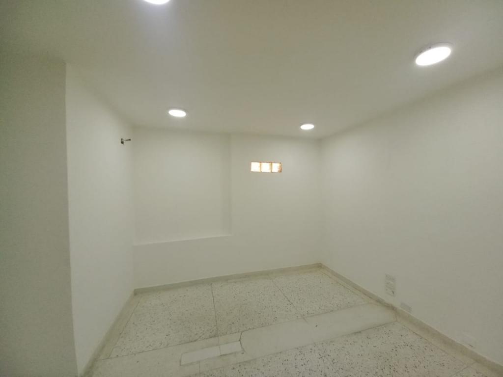 Local en Altos Del Prado (Norte)