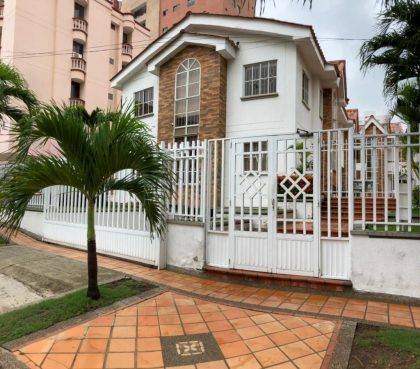 Casa en Altos Del Limón