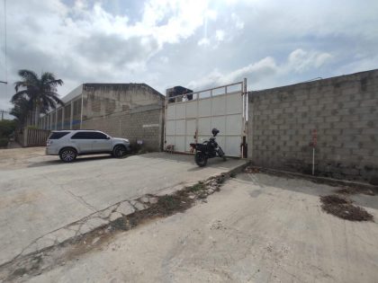 Lote en Via 40
